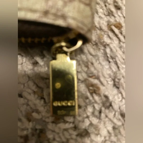 Gucci wallet !! - Picture 3 of 8